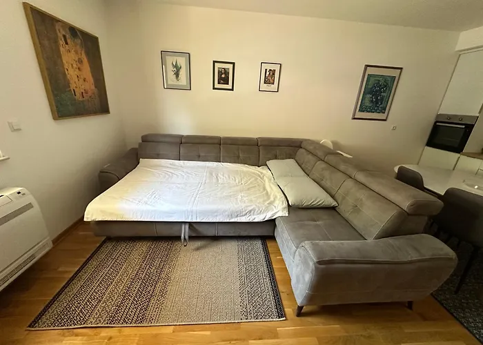 Apartment Nadia 3Min From Old Bridge With Free Garage