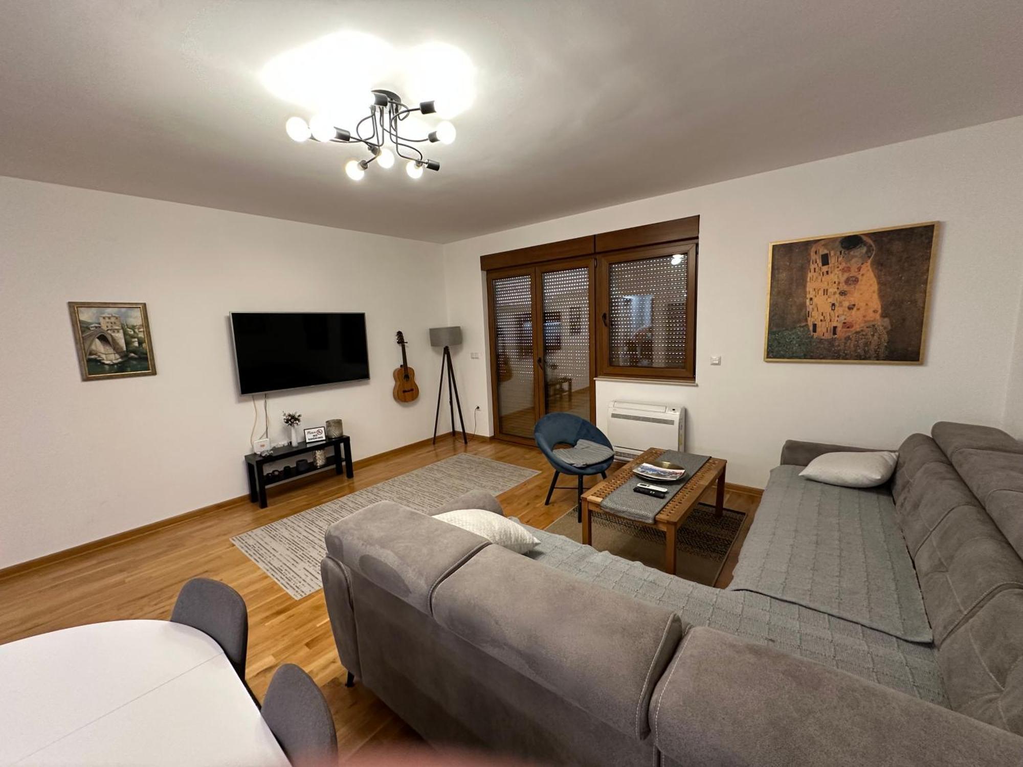 Nadia 3min From Old Bridge With Free Garage *